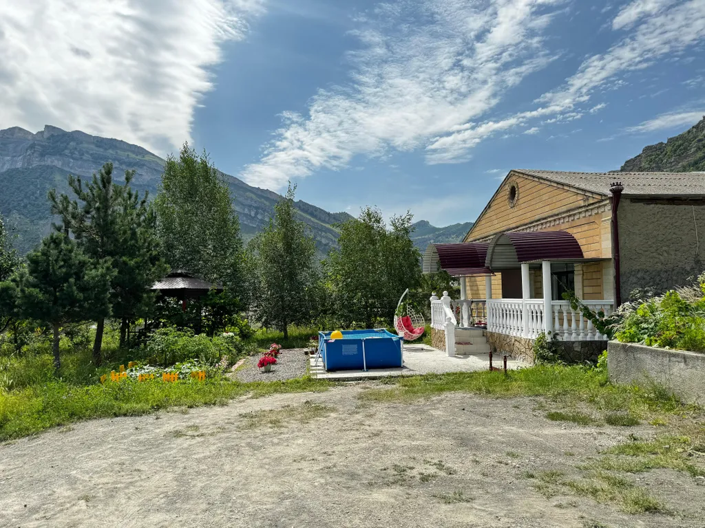 Коттедж Дом с видом на горы со всеми удобствами — аренда посуточно в Гуниб