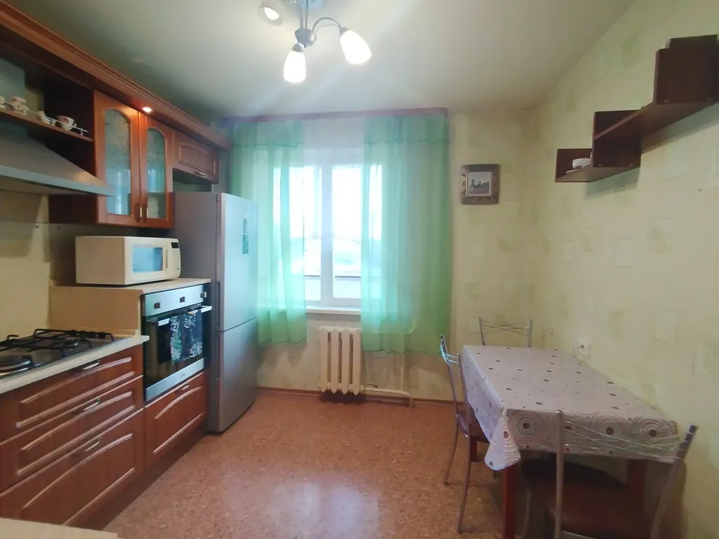 Квартира с шикарной кроватью