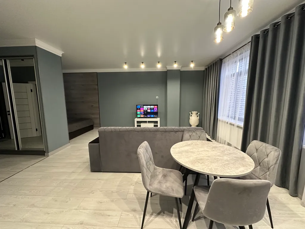 Новая студия на два человека