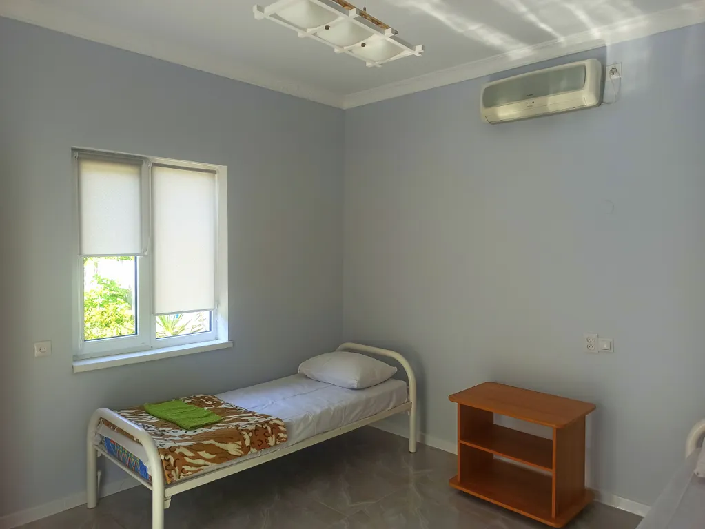 Коттедж Уютный домик в центре города недалеко от моря со всеми удобствами — Анапа