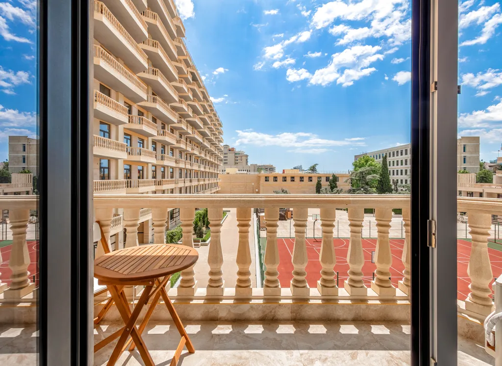 Просторная студия в новом жк