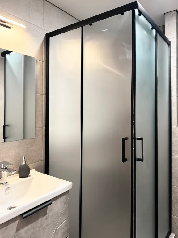 Дом с баней и бассейном