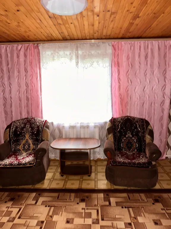 Коттедж Дом с 3 спальнями на 6 гостей — Турбаза Чайка