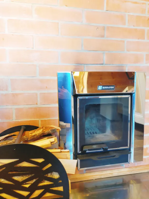 Дом с баней на дровах