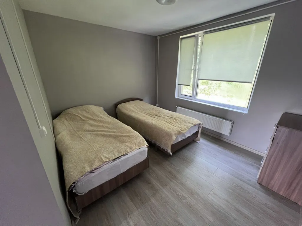 Глэмпинг у peки Bолoста