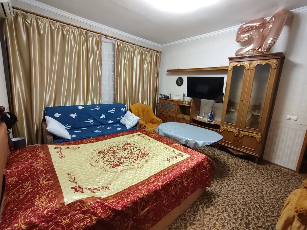 2х-комнатная квартира в курортном центре города — аренда посуточно в Евпатория