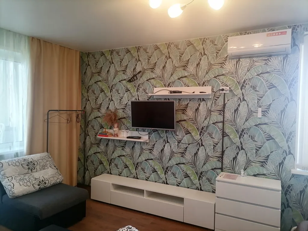 Квартира с видом на пруд