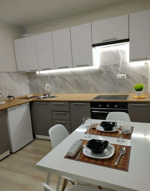 Уютная квартира в новом доме около гипермаркета Лента