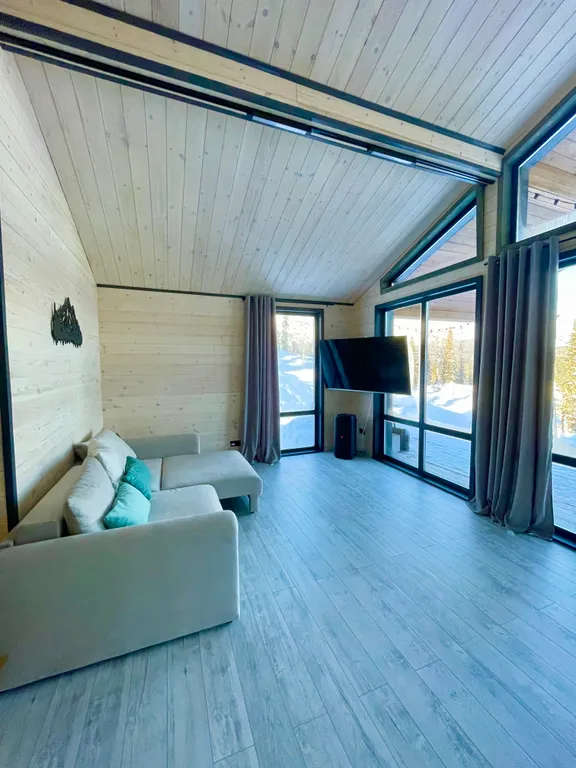 Коттедж Дом с видом на горы — аренда посуточно в Шерегеш