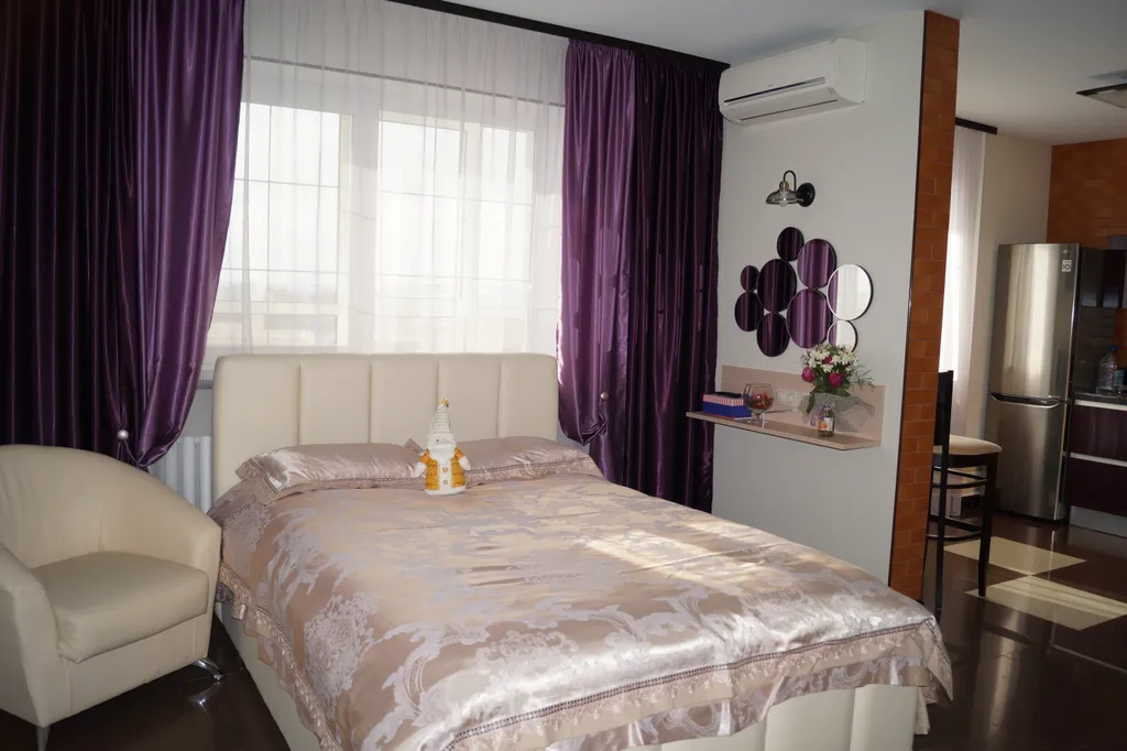 Студия с барной стойкой