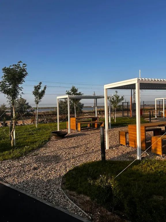 Комфортабельные аппартаменты с видом на Лебединое озеро