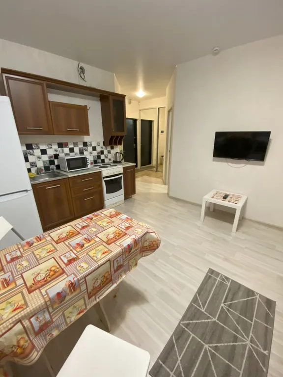 Просторная квартира, рядом Кадетское училище