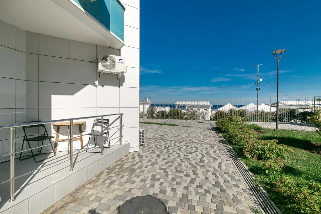 Квартира Квартира Апартамент на берегу моря с бассейном — Севастополь