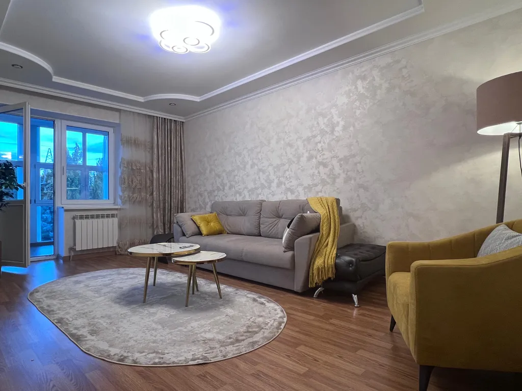 Стильная двухкомнатная квартира с видом на Машук