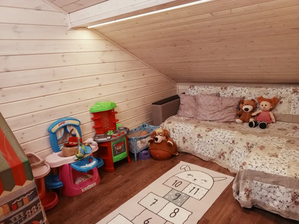 Парящий дом на Волге