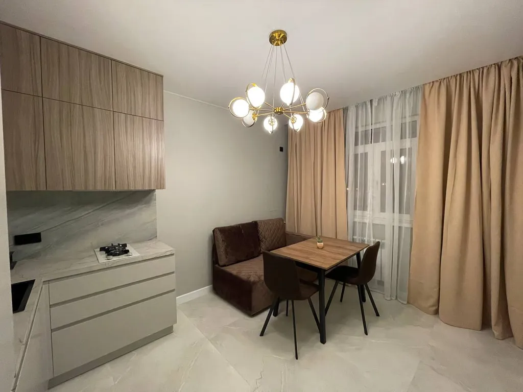 Новый апартамент с видом на казино и горы