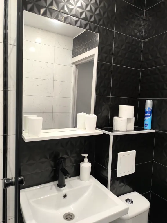 Современная квартира недалеко от центра