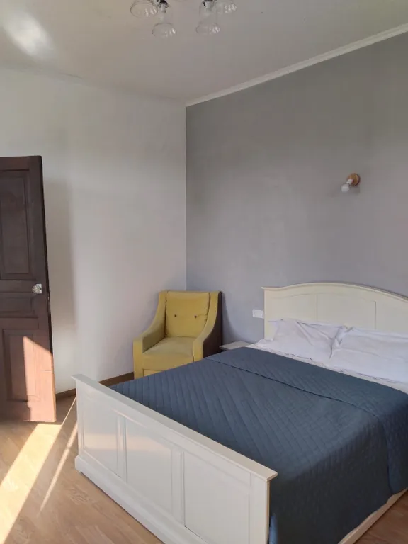 Квартира 3-комнатная Квартира — Сухум