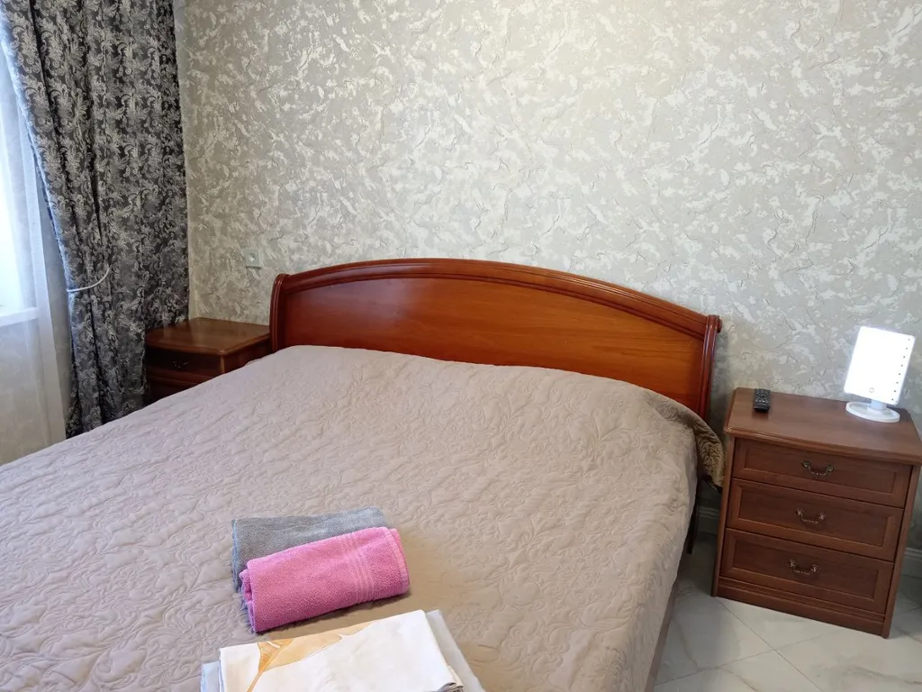 Шикарная огромная квартира с видом на море