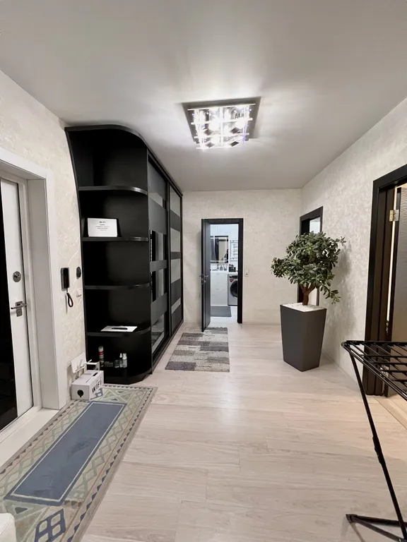 Двухкомнатная квартира в центре с 2 лоджиями