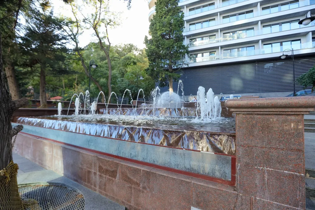 Новая квартира с просторной терассой и прекрасным видом на горы