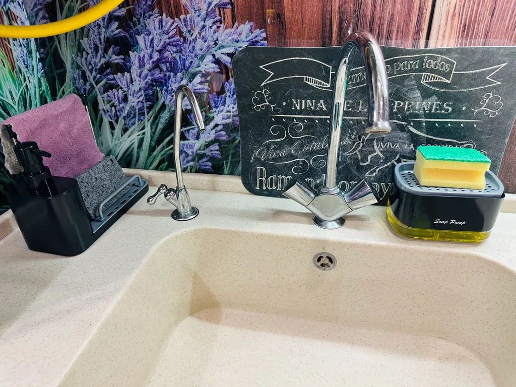 Уютная двухкомнатная квартира в спальном районе