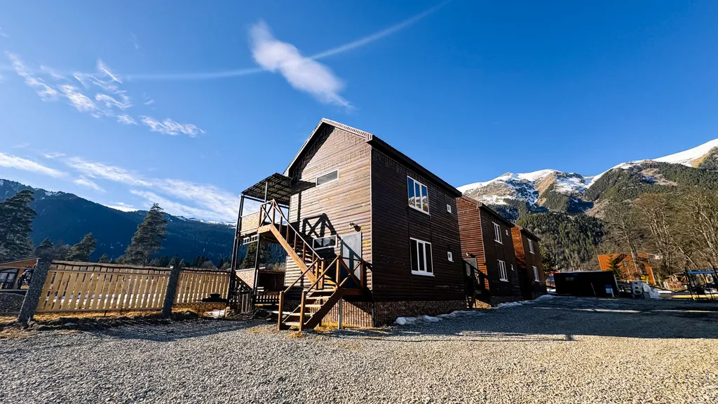 Коттедж Целый отдельный этаж в доме — Архыз