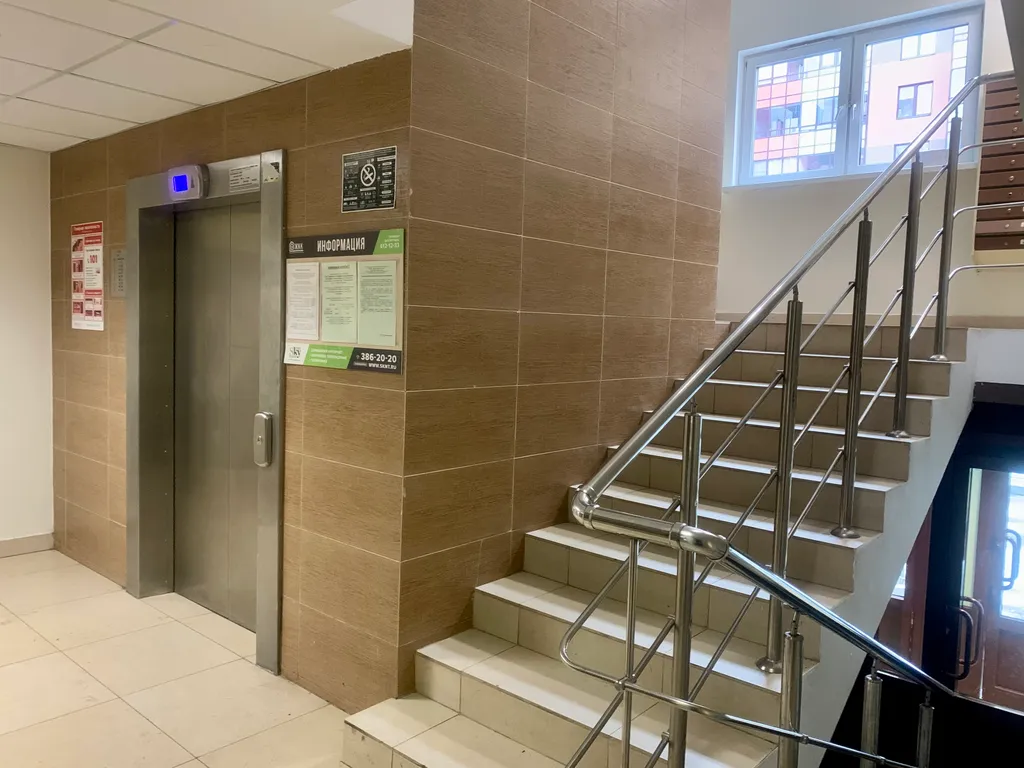 Flat all amenities Maki