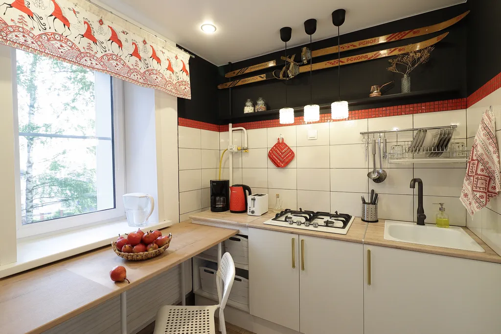 Центр Юго-Запада рядом с Большим Глобусом и Макдональдсом