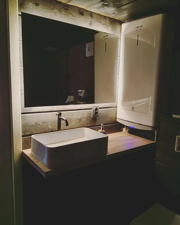 Домик с банькой и видом на озеро