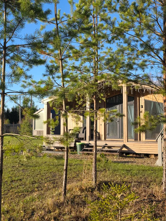 Коттедж Дом Безмятежный на заливе реки Нерль с видом на лес — аренда посуточно в Калязин