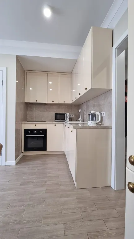 Квартира 2-комнатная квартира в центре Адлера — Адлер