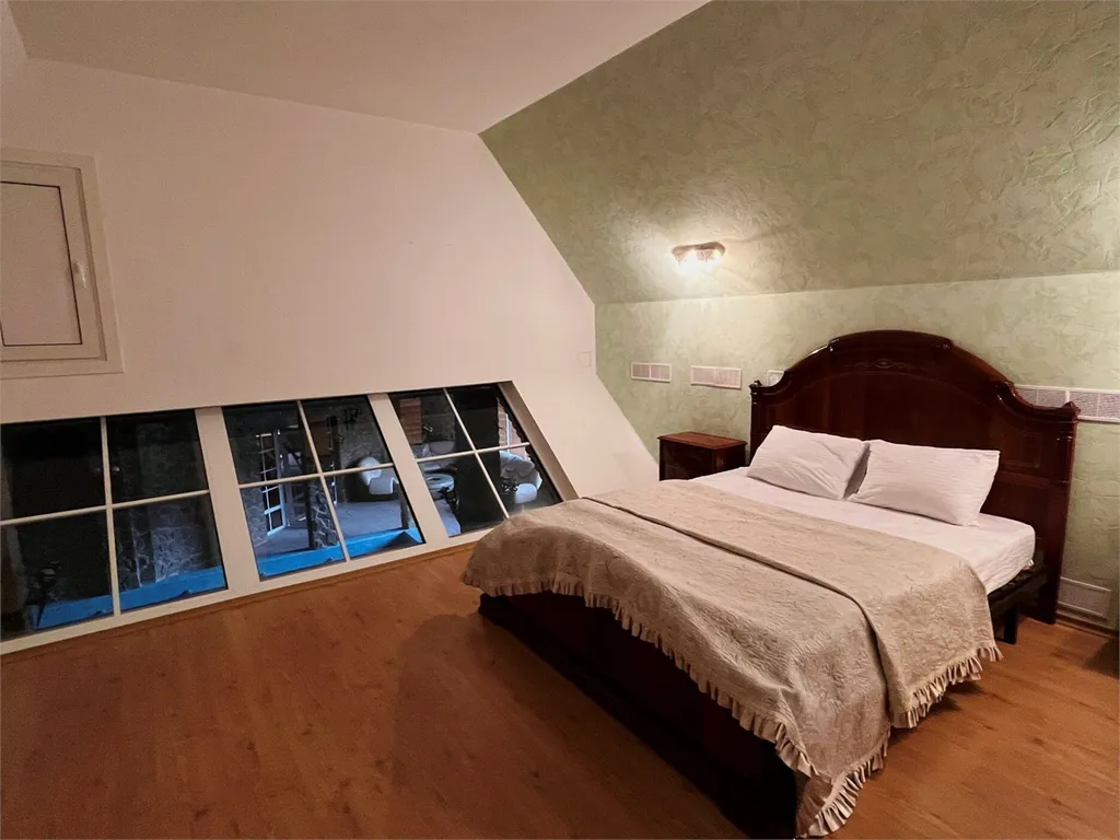 4-комнатный Дом