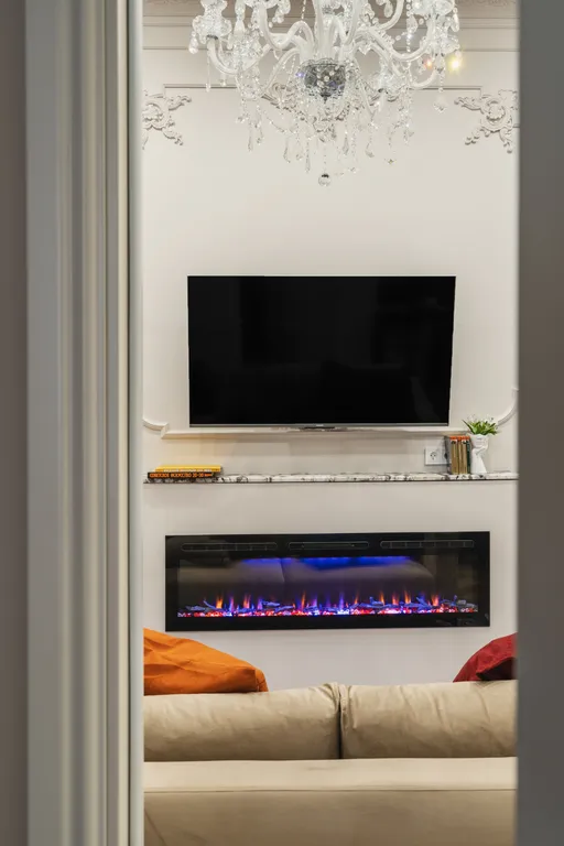 Квартира Дизайнерские апартаменты с камином в самом центре — Санкт-Петербург