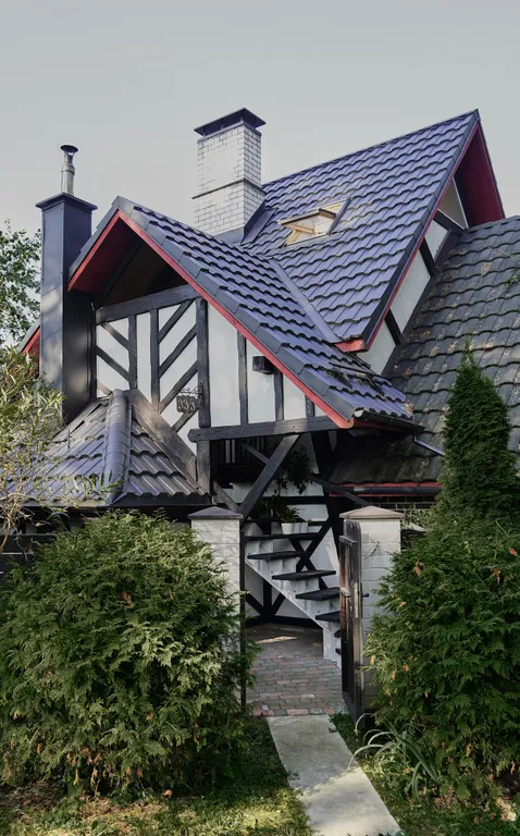 Двухуровневые апартаменты 33/3 house с камином и мангалом