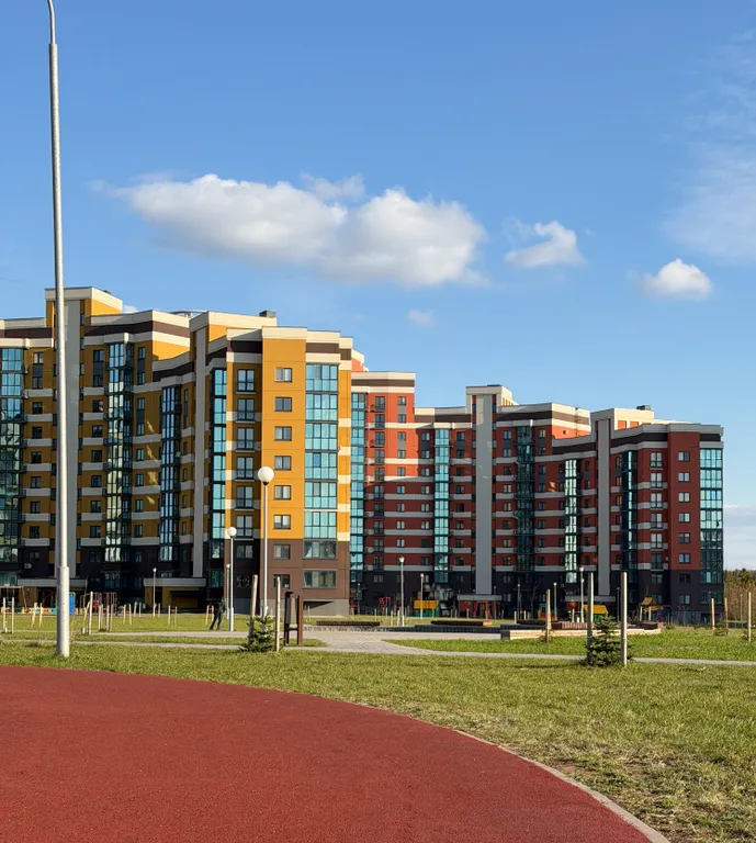 Уютная новая квартира с видом на парк и реку, в 3х км от центра
