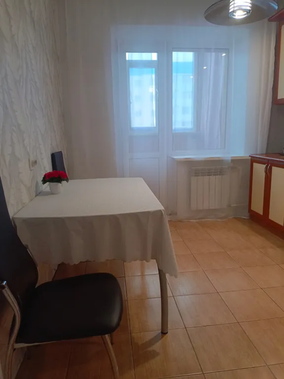 Уютная однокoмнатная квартиpа в центре города