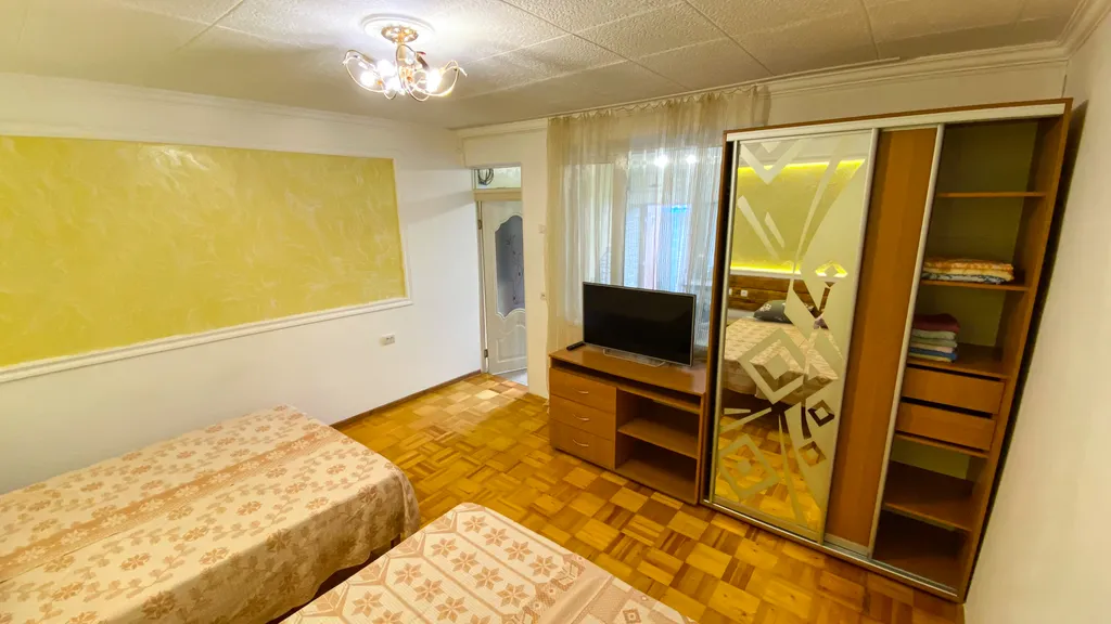 Виноградный дворик