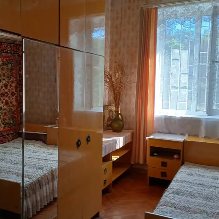 2-комнатная квартира в элитном районе города, напротив лучшего пляжа