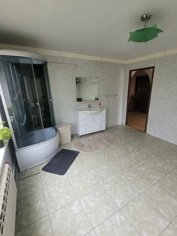 Уютный домик в живописном месте