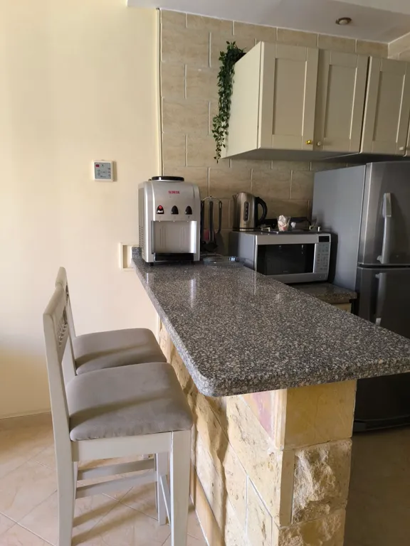 Квартира в Palm Beach Piazza Сахл Хашиш с собственным пляжем