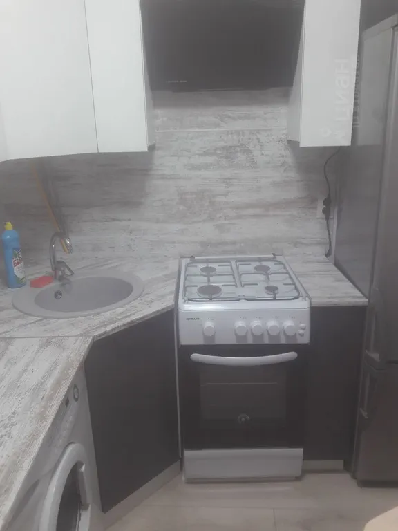 Двушка на Менжинке