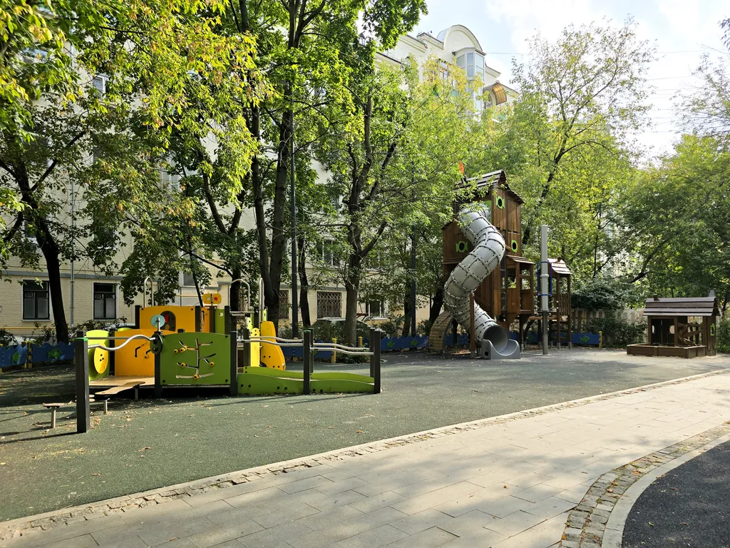 Квартира Квартира Трёшка в Хамовниках. Центр. Метро Спортивная, Лужники — Москва