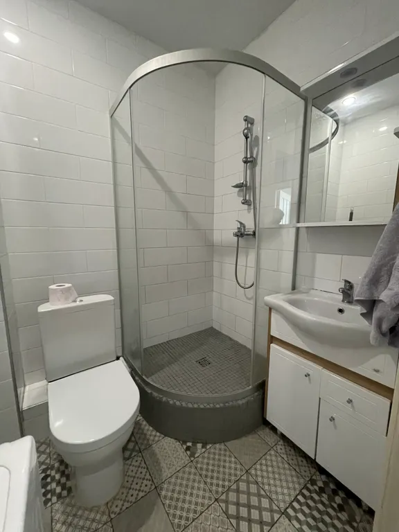 Уютная квартира недалеко от метро Девяткино