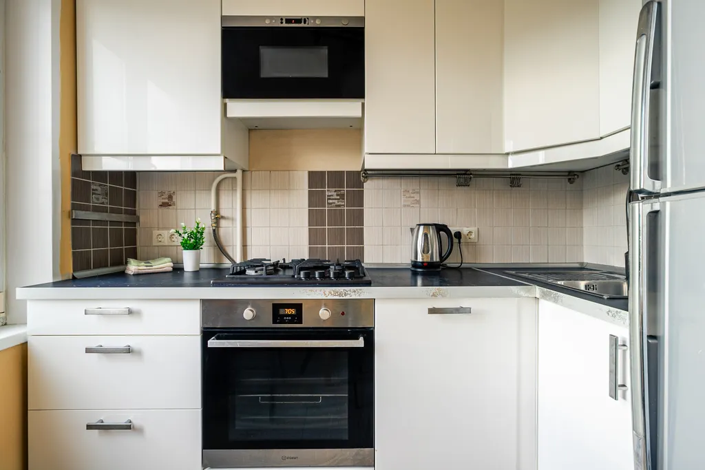 Квартира MaxRealty24 Квартира в 3-х минутах пешком от метро Народное Ополчение — Москва