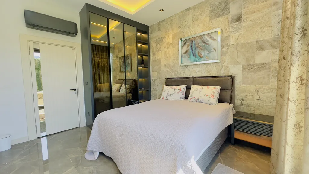 Duplex 3+1 в современном комплексе Via Mar Residence с выходом в сад