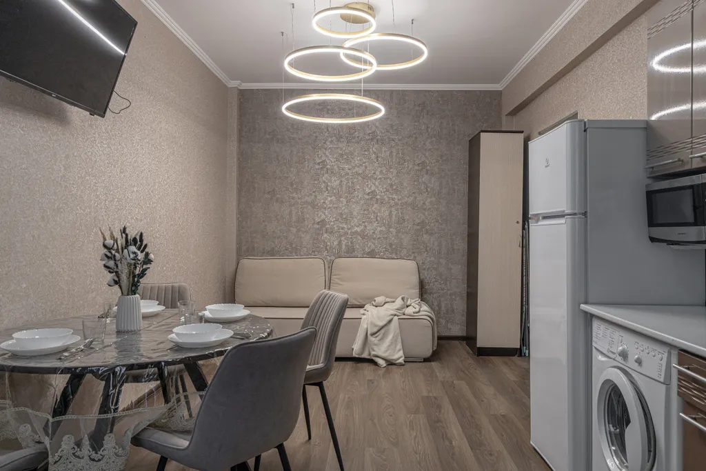 Современная уютная квартира после ремонта в центе курорта до 4 гостей