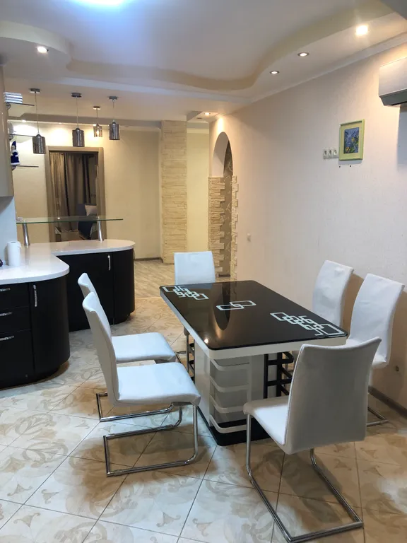 4-к. квартира, 100 м², 5 кроватей