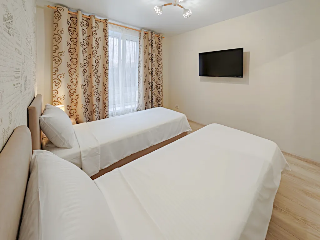 Квартира Шикарная двухкомнатная квартира у ТЦ Мега — Самара