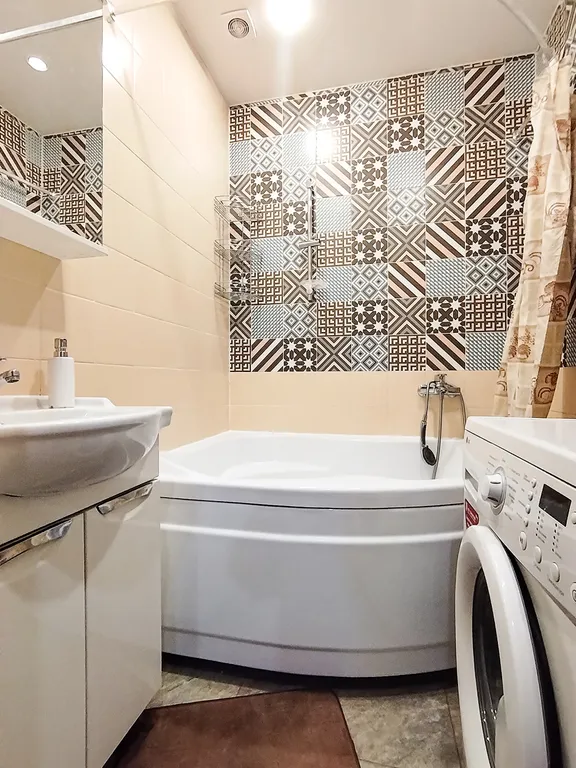 Квартира Квартира Прocтоpнaя, cовременная двуxкомнaтная кваpтиpa в Новоселье — Новоселье